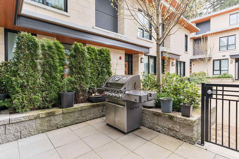 5336 University Boulevard Vancouver, BC - 2