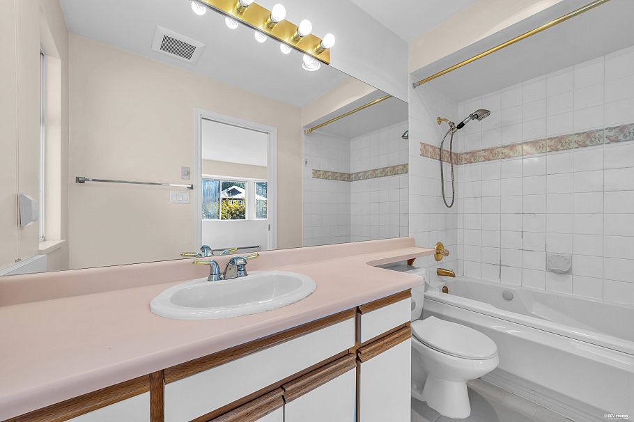 3681 Scales Place Vancouver, BC - 25