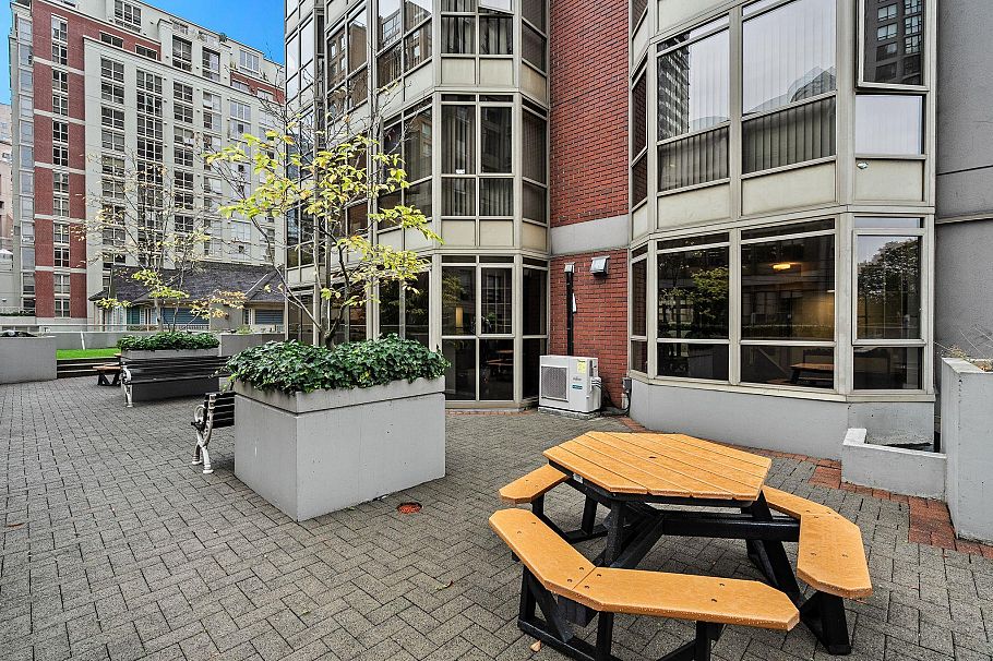 906 867 Hamilton Street Vancouver, BC - 36