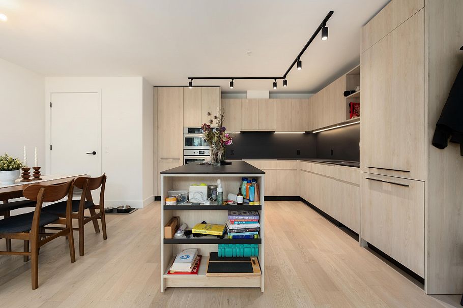 3984 Dumfries Street Vancouver, BC - 8