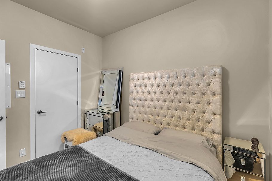 505 388 Kootenay Street Vancouver, BC - 4