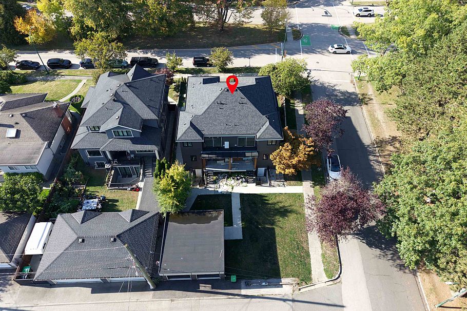 4121 Valley Drive Vancouver, BC - 2