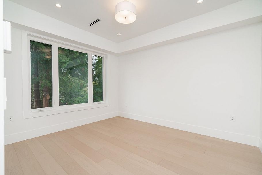1 5061 Blenheim Street Vancouver, BC - 28