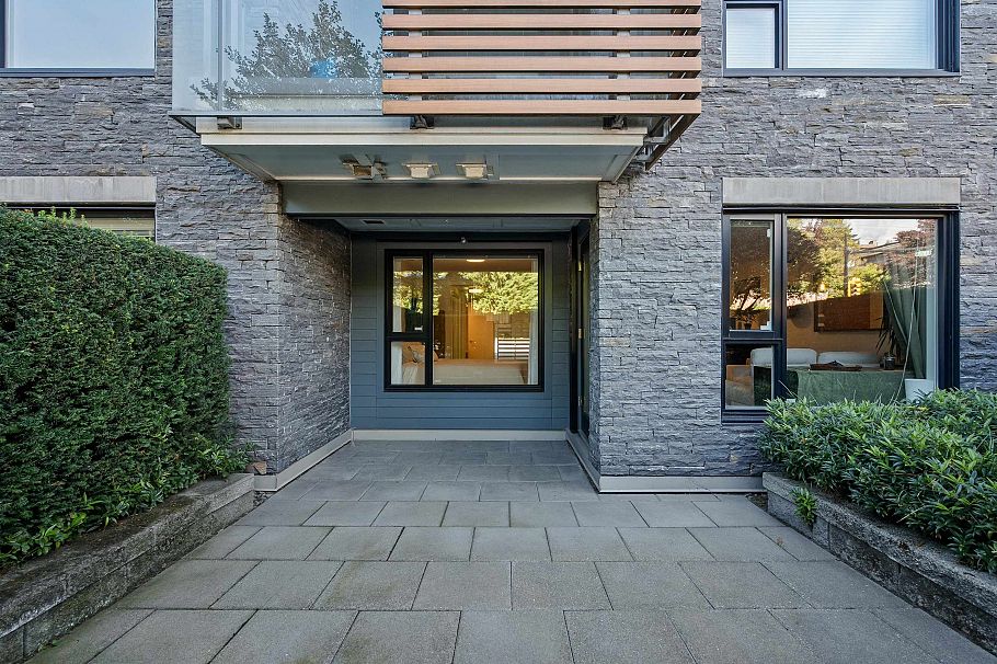 108 221 E 3rd Street North Vancouver, BC - 16