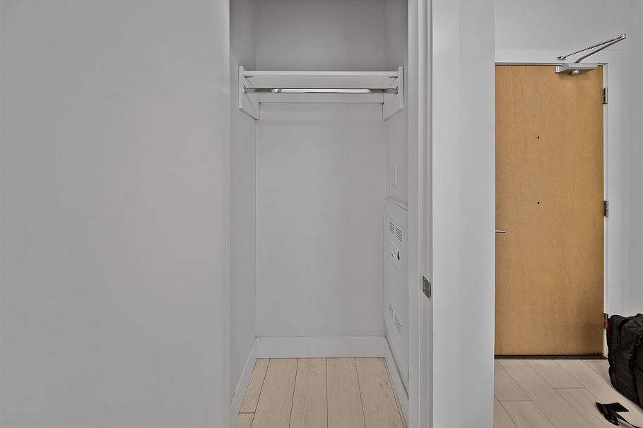 317 3438 Sawmill Crescent Vancouver, BC - 14