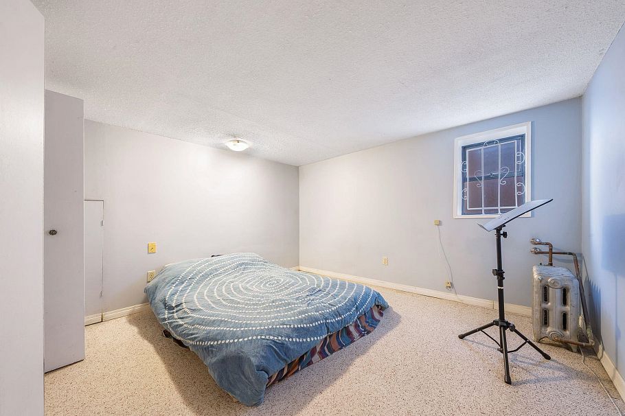 2865 Grant Street Vancouver, BC - 22