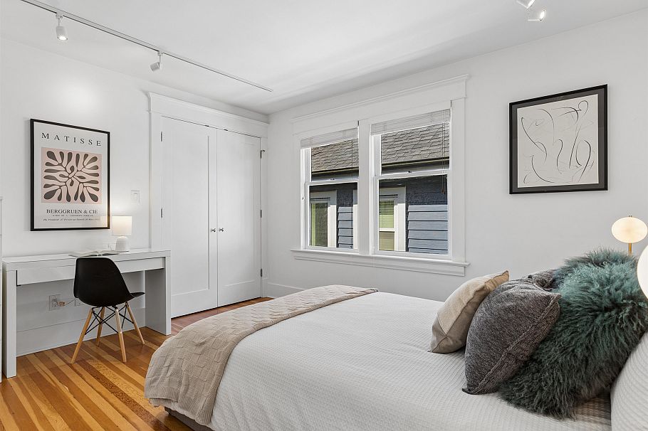1204 E 14th Avenue Vancouver, BC - 14