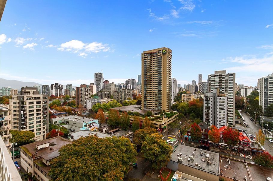 1501 1850 Comox Street Vancouver, BC - 2
