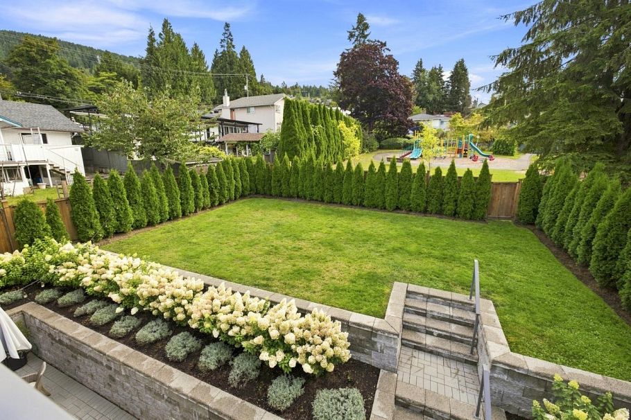 3840 Prospect Road North Vancouver, BC - 16