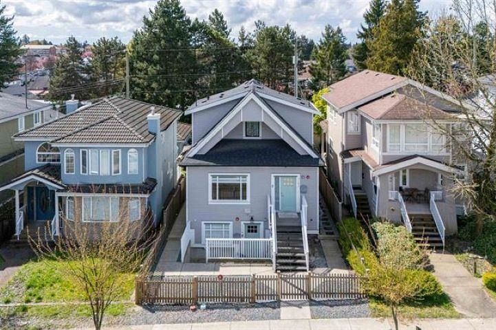 3128 Kings Avenue Vancouver, BC - 20