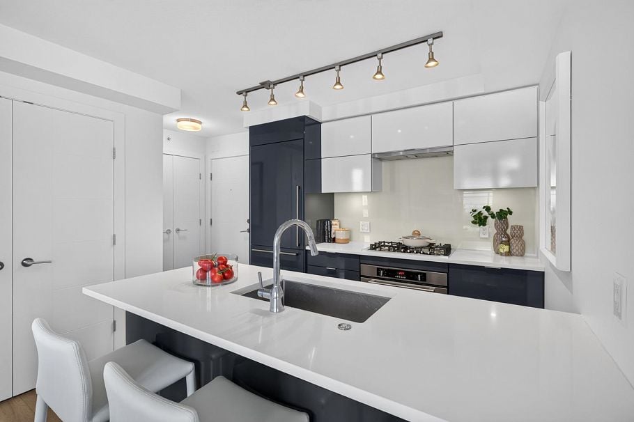 509 238 W Broadway Vancouver, BC - 3