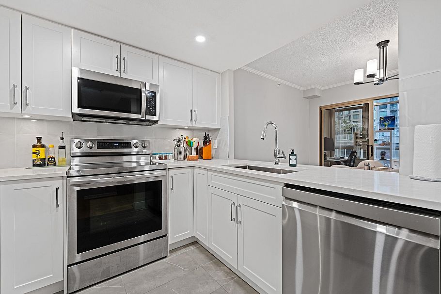 906 867 Hamilton Street Vancouver, BC - 7