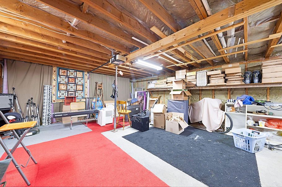 2865 Grant Street Vancouver, BC - 28