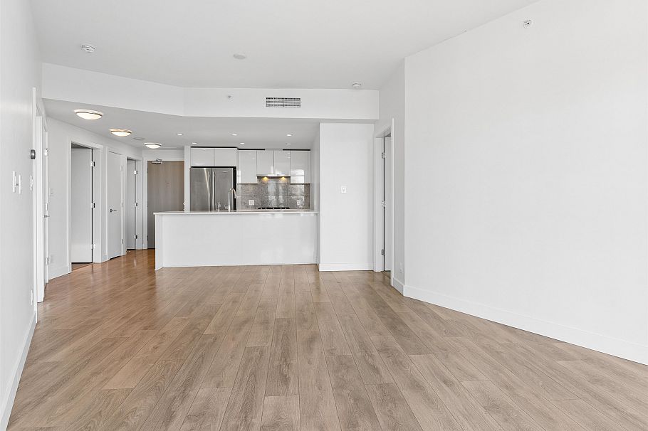 701 3557 Sawmill Crescent Vancouver, BC - 9