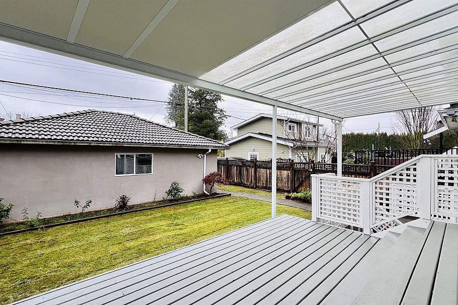 2813 W 21st Avenue Vancouver, BC - 2