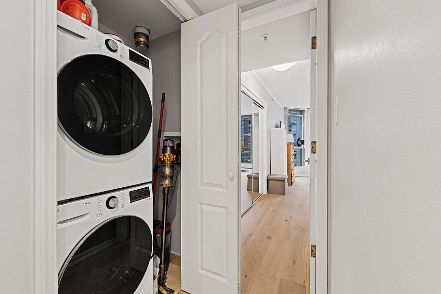 906 867 Hamilton Street Vancouver, BC - 32