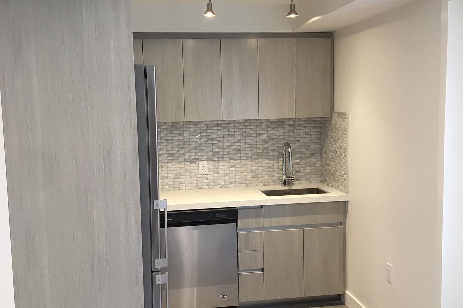 1429 HARO STREET, Vancouver BC V6G 1G5 Vancouver, BC - 9