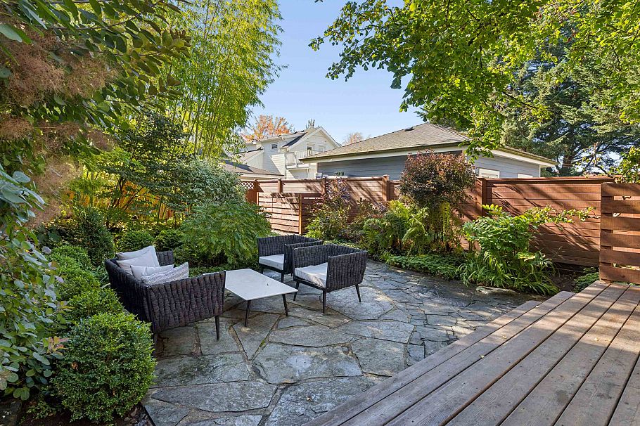 1204 E 14th Avenue Vancouver, BC - 36