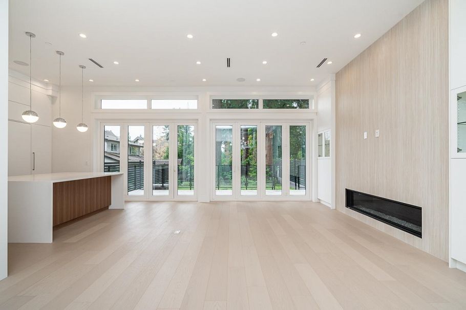 1 5061 Blenheim Street Vancouver, BC - 15