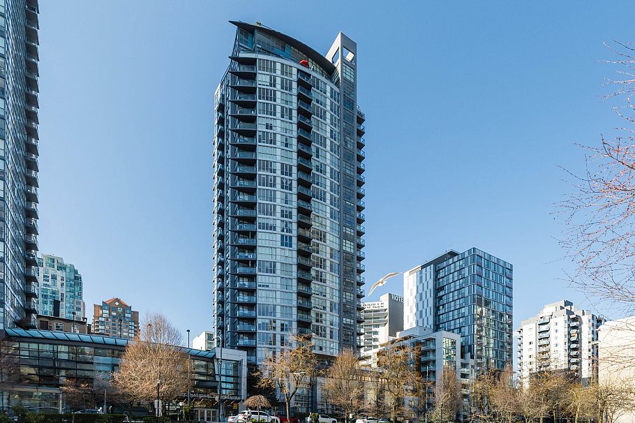 2402 1155 Seymour Street Vancouver, BC - 26