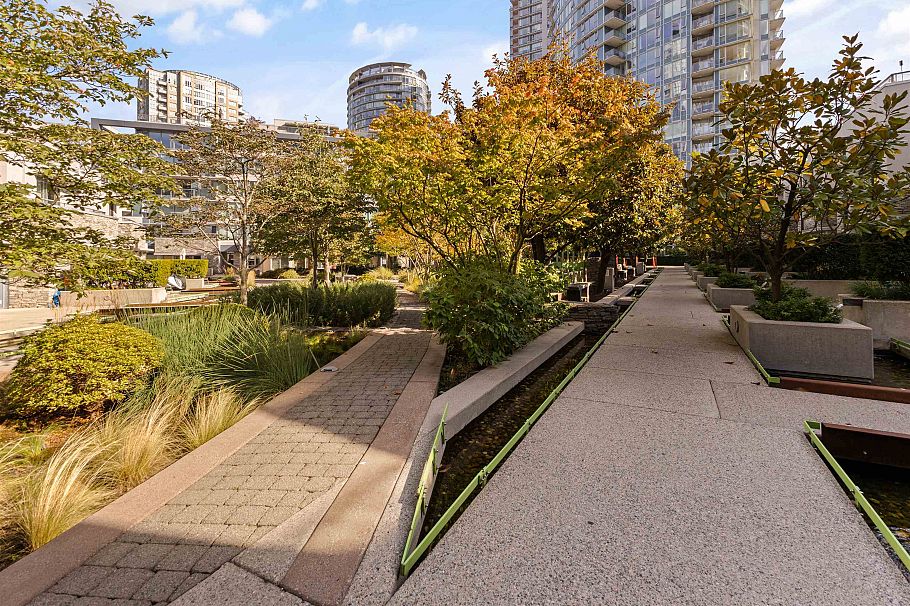 3701 188 Keefer Place Vancouver, BC - 26