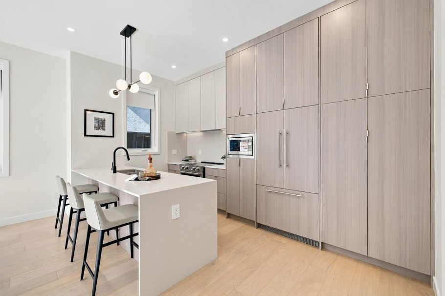 1 3185 Graveley Street Vancouver, BC - 15