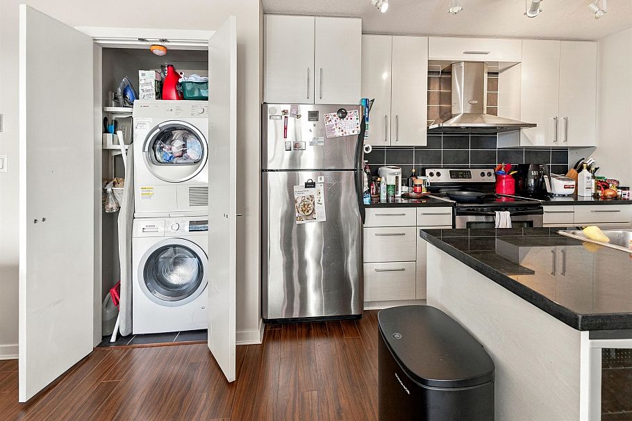 3701 188 Keefer Place Vancouver, BC - 21