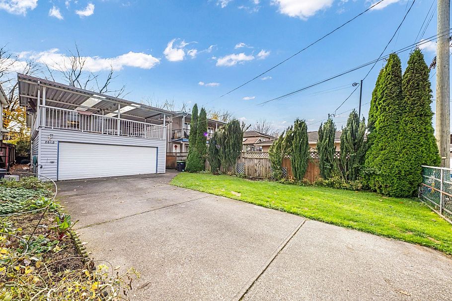 2865 Grant Street Vancouver, BC - 4