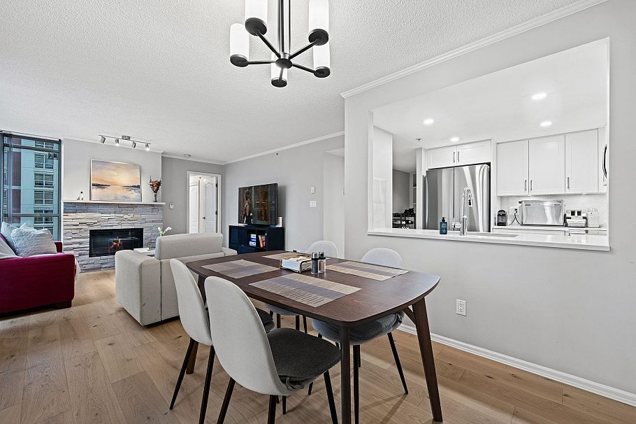 906 867 Hamilton Street Vancouver, BC - 12