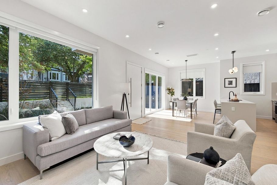 1 3185 Graveley Street Vancouver, BC - 9