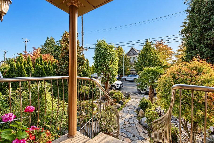 368 E 33rd Avenue Vancouver, BC - 9