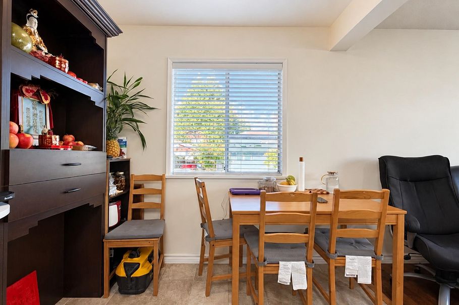 29 3417 E 49th Avenue Vancouver, BC - 12