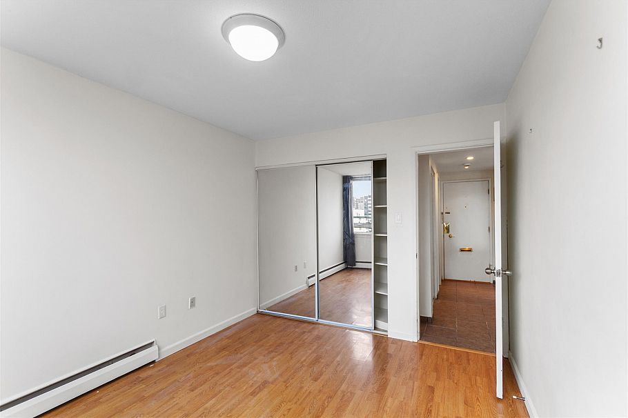 1501 1850 Comox Street Vancouver, BC - 13