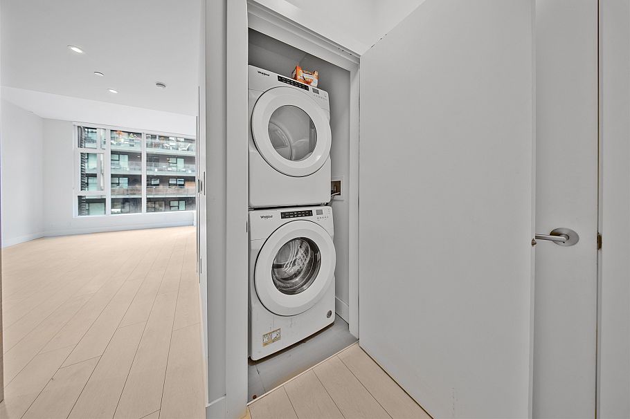 317 3438 Sawmill Crescent Vancouver, BC - 13
