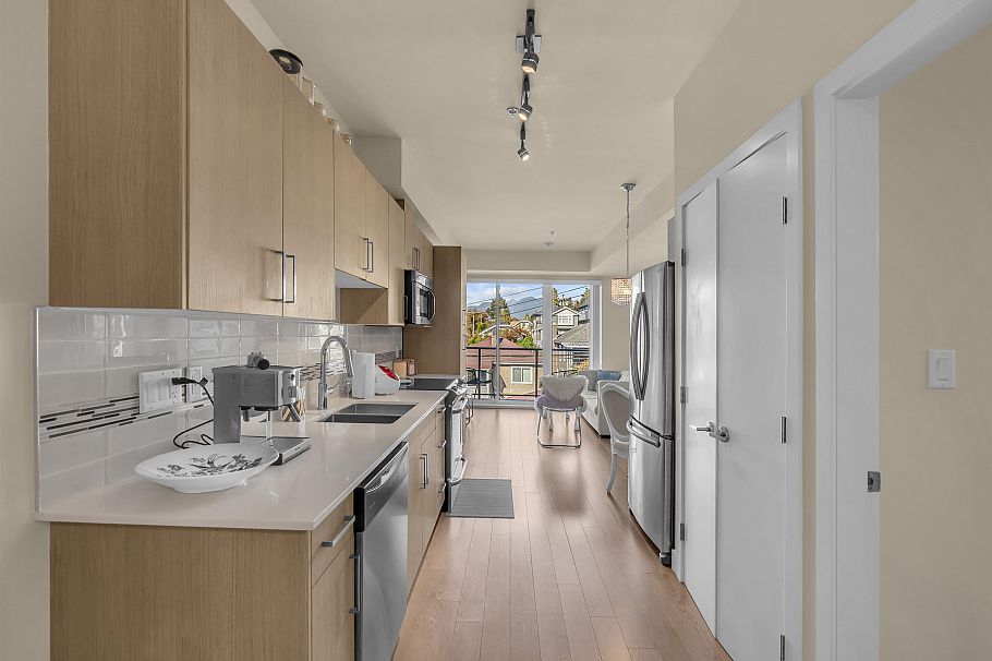 505 388 Kootenay Street Vancouver, BC - 5