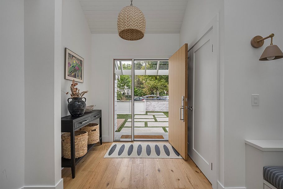 3250 W 37th Avenue Vancouver, BC - 19