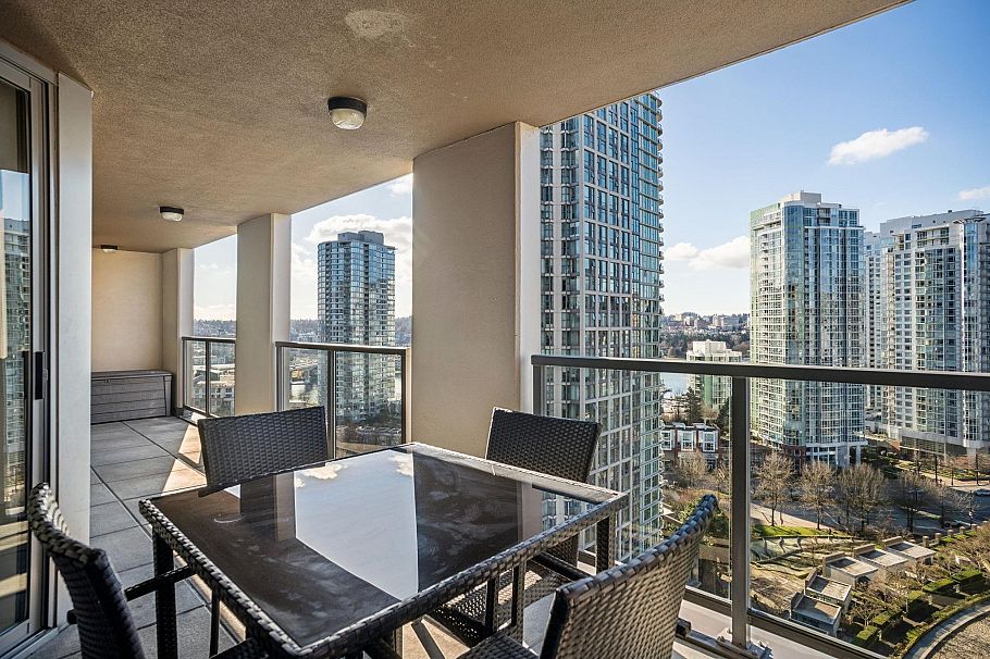 1903 989 Beatty Street Vancouver, BC - 30