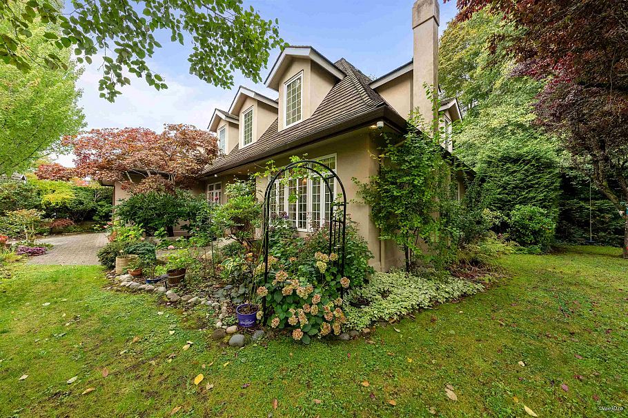 8530 Anglers Place Vancouver, BC - 33