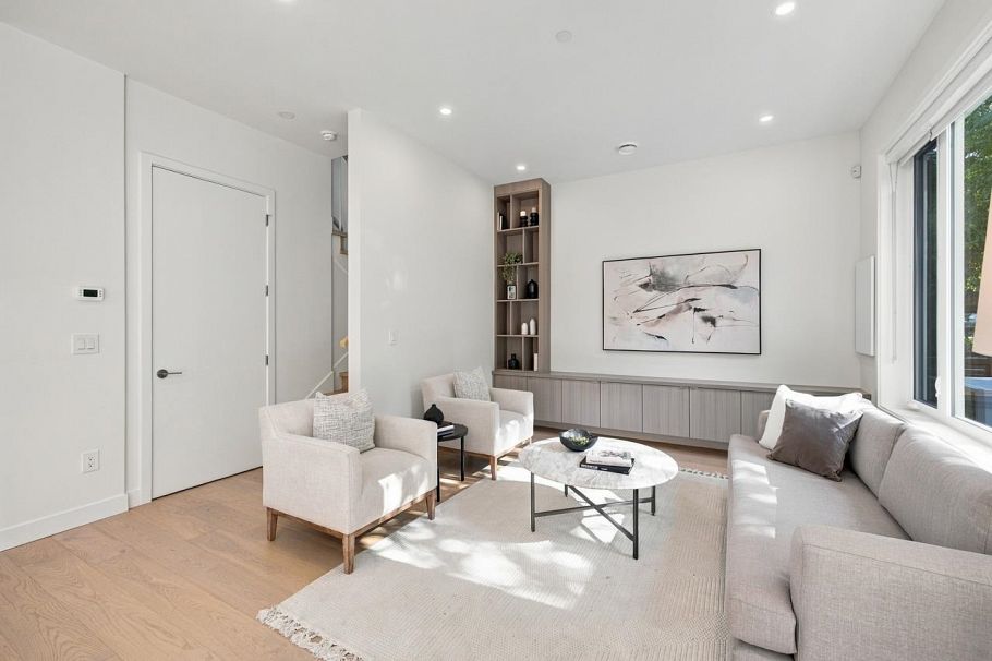 1 3185 Graveley Street Vancouver, BC - 8