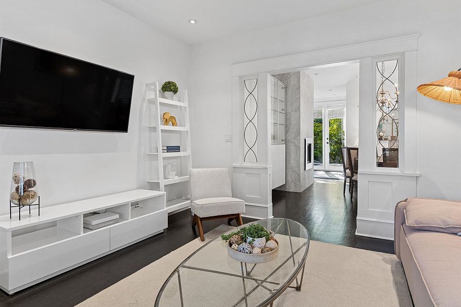1204 E 14th Avenue Vancouver, BC - 6