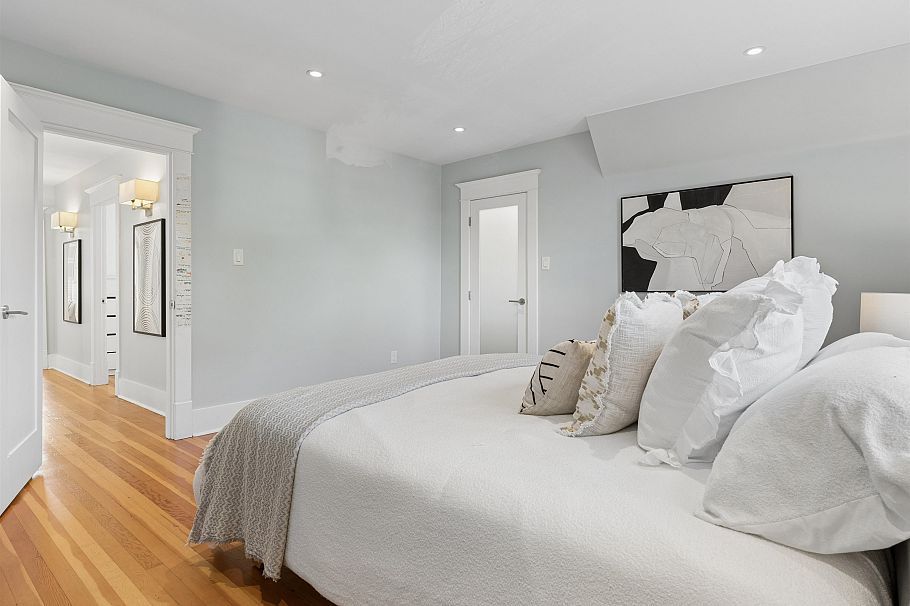 1204 E 14th Avenue Vancouver, BC - 19