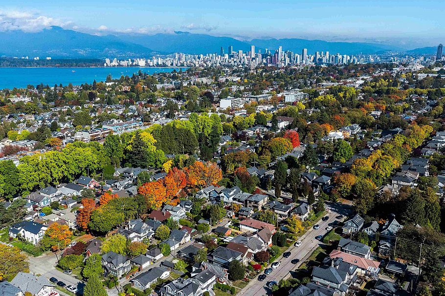 3433 W 12th Avenue Vancouver, BC - 19