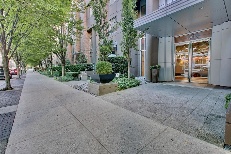 2403 1001 Homer Street Vancouver, BC - 28