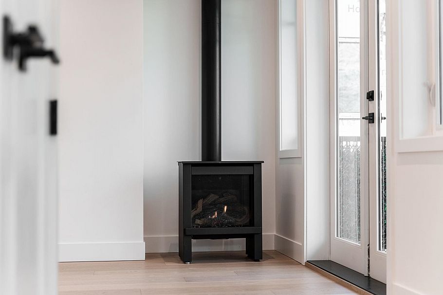 3530 W 43rd Avenue Vancouver, BC - 7