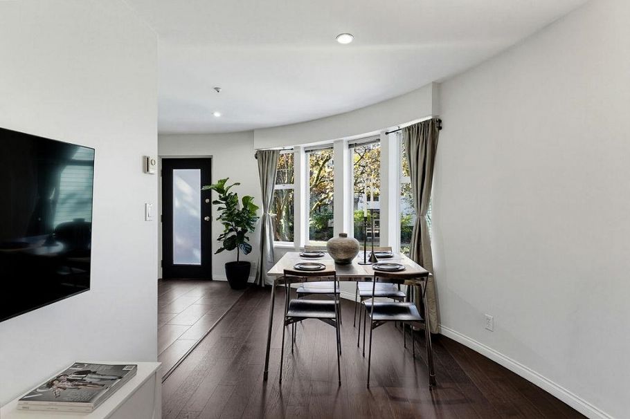 202 1050 Nicola Street Vancouver, BC - 8