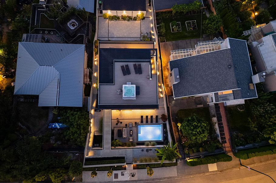 4188 Puget Drive Vancouver, BC - 9