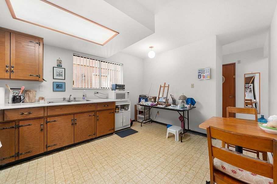 768 W. 66th Avenue Vancouver, BC - 33