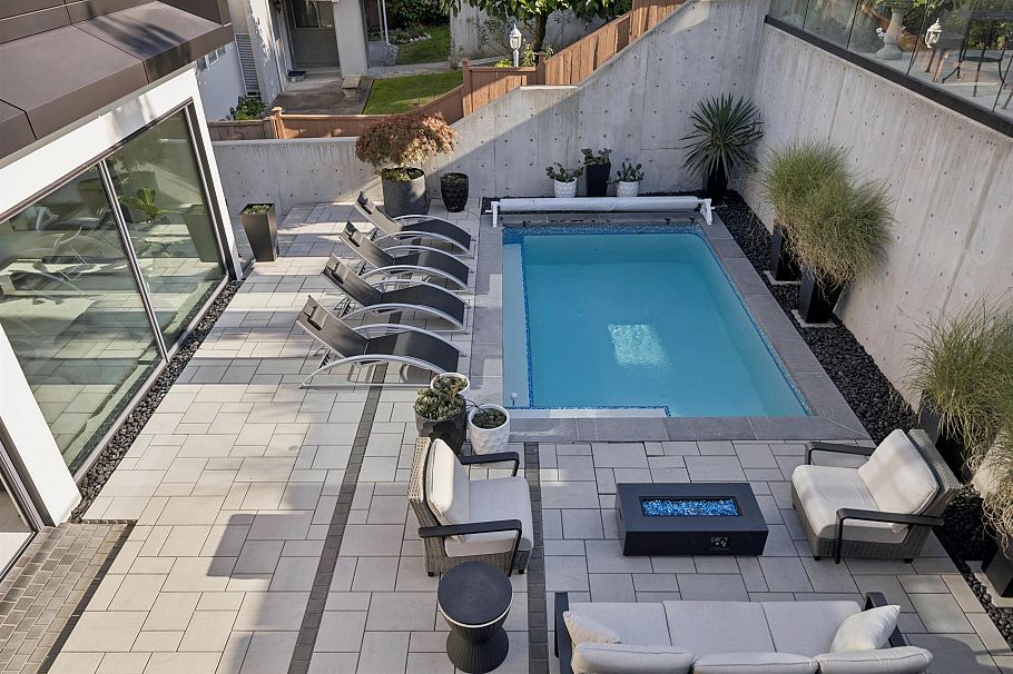 4188 Puget Drive Vancouver, BC - 29