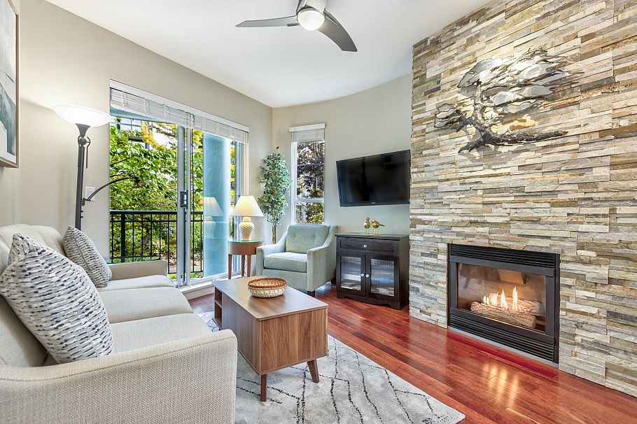 202 1928 Nelson Street Vancouver, BC - 4