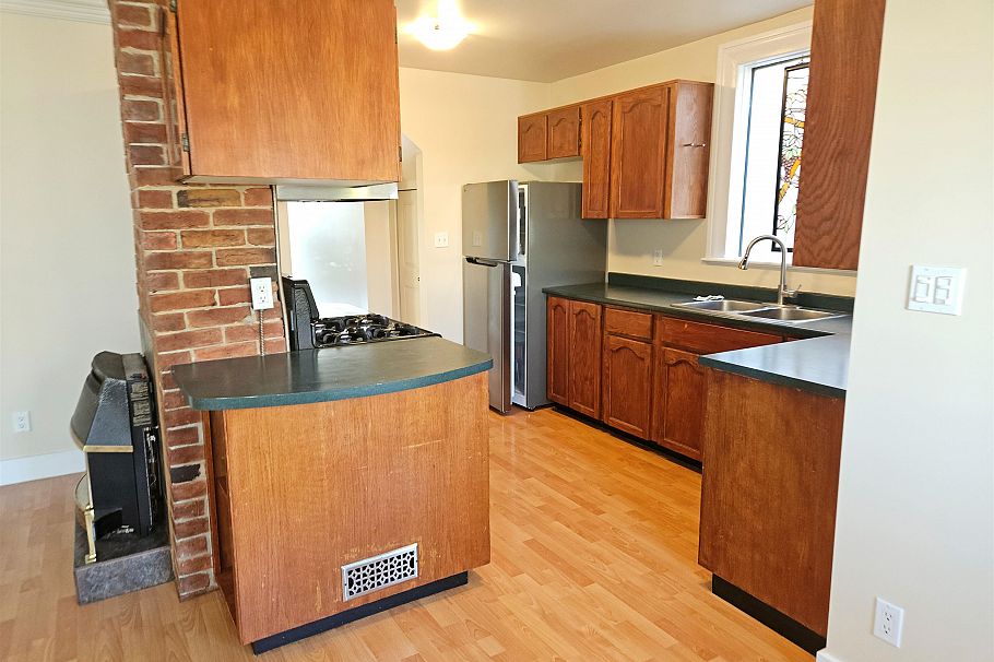 2155 Graveley Street Vancouver, BC - 11